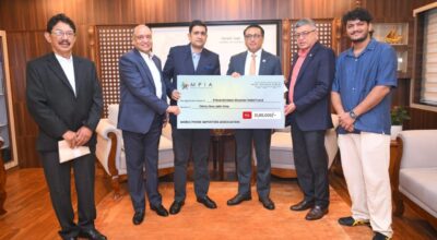Mobile Phone Importers Association donates Rs 3.1 million for flood relief