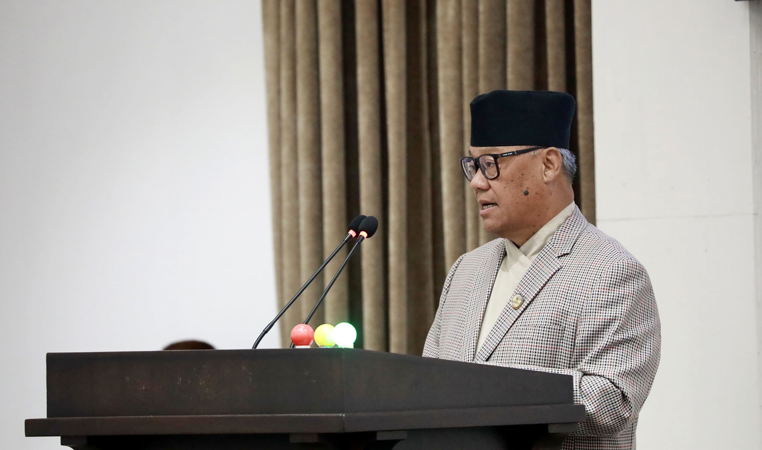 ‘Show up and listen’: Opposition leader Angdembe confronts PM Shah over parliamentary accountability